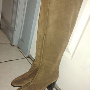 Zara Brown Suede Heeled Boots